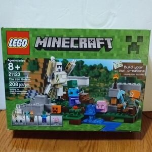 LEGO MINECRAFT 21123 The Iron Golem, New In Sealed Box, Retired
